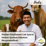 ilustrasi muslim indonesia sedang berpose bersama hewan qurban Qurban Online